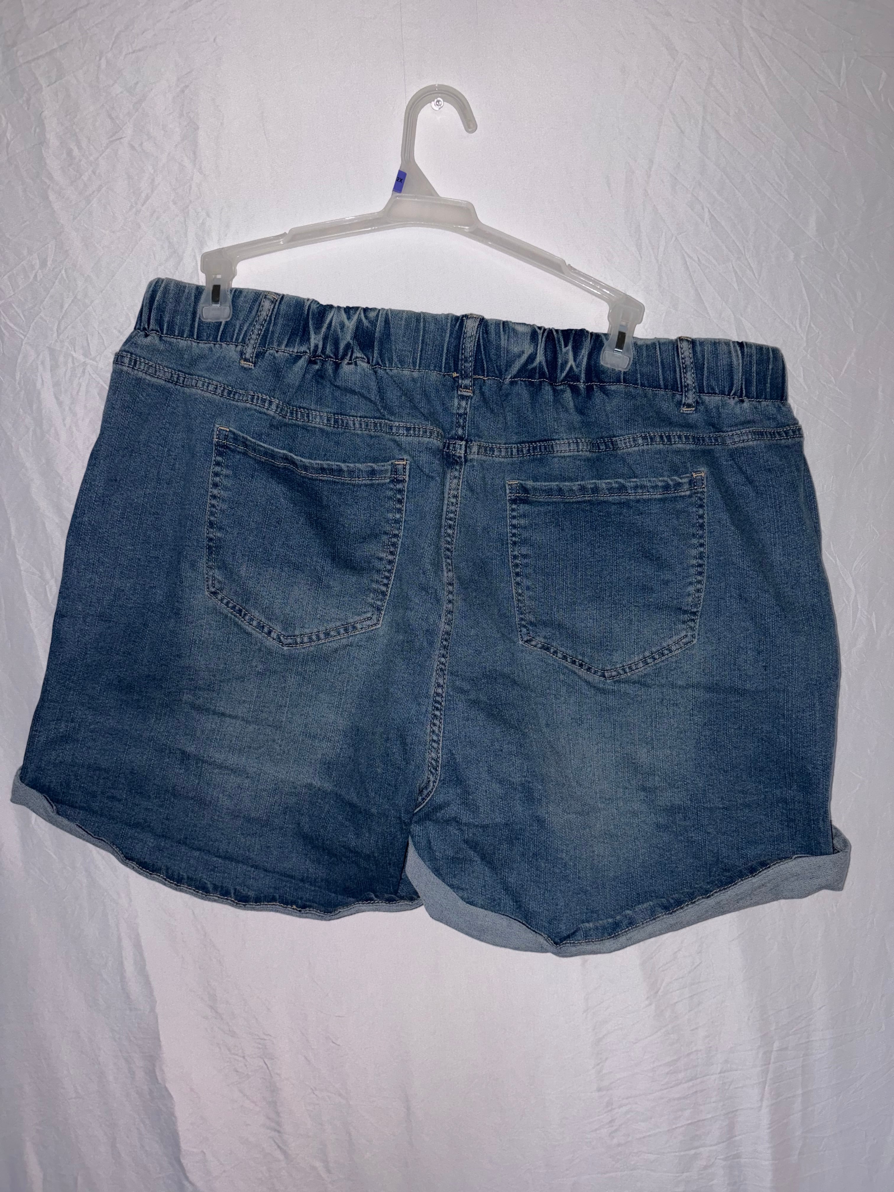 22w blue Jean shorts