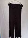2x black wide leg pants